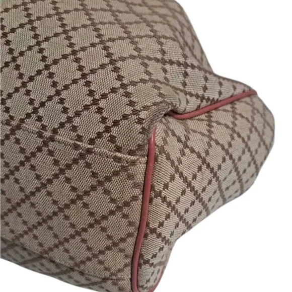 Gucci Beige and Pink Patterned Satchel - Picture 11 of 15